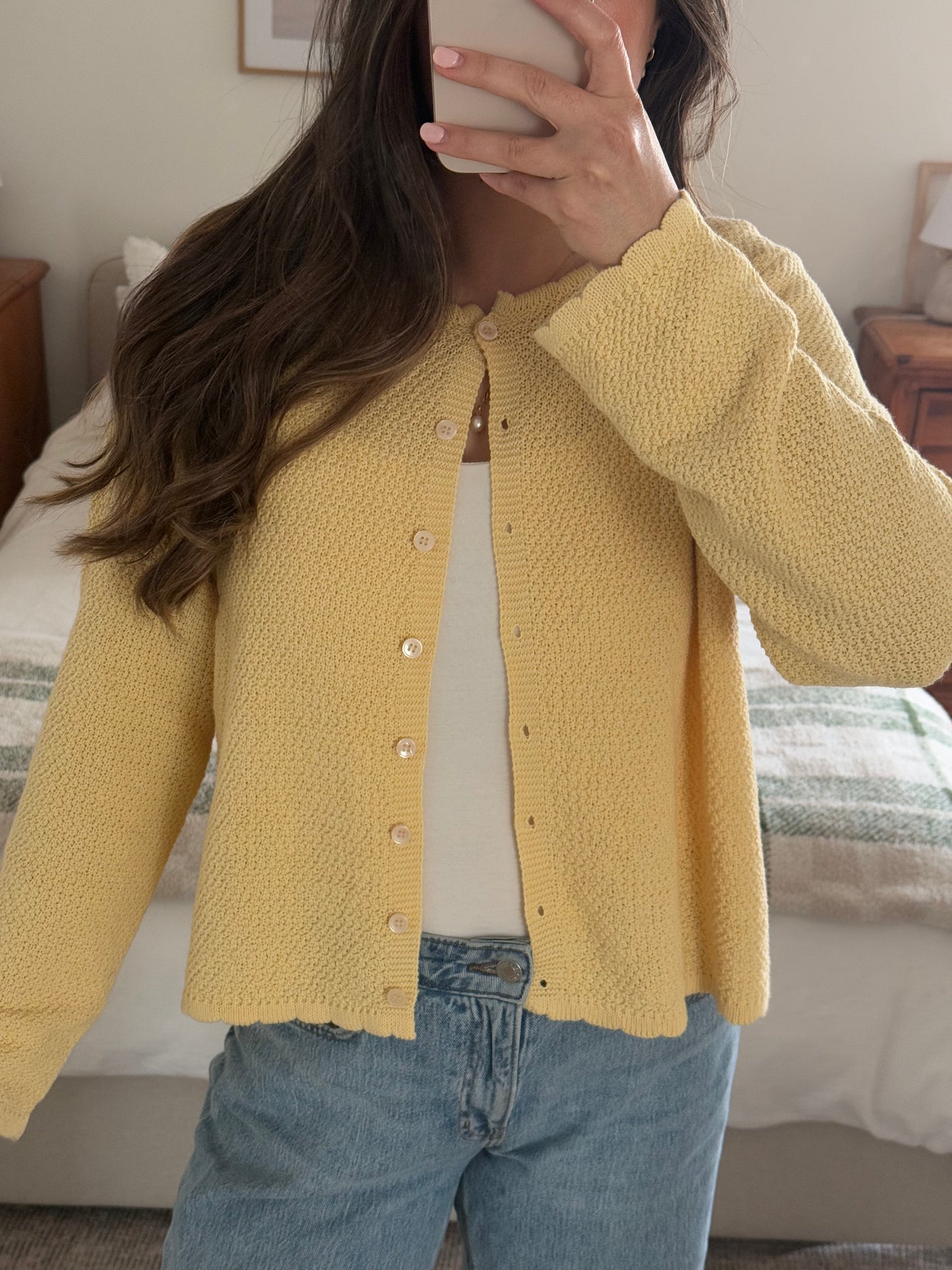 Winnie Cardigan, Honey