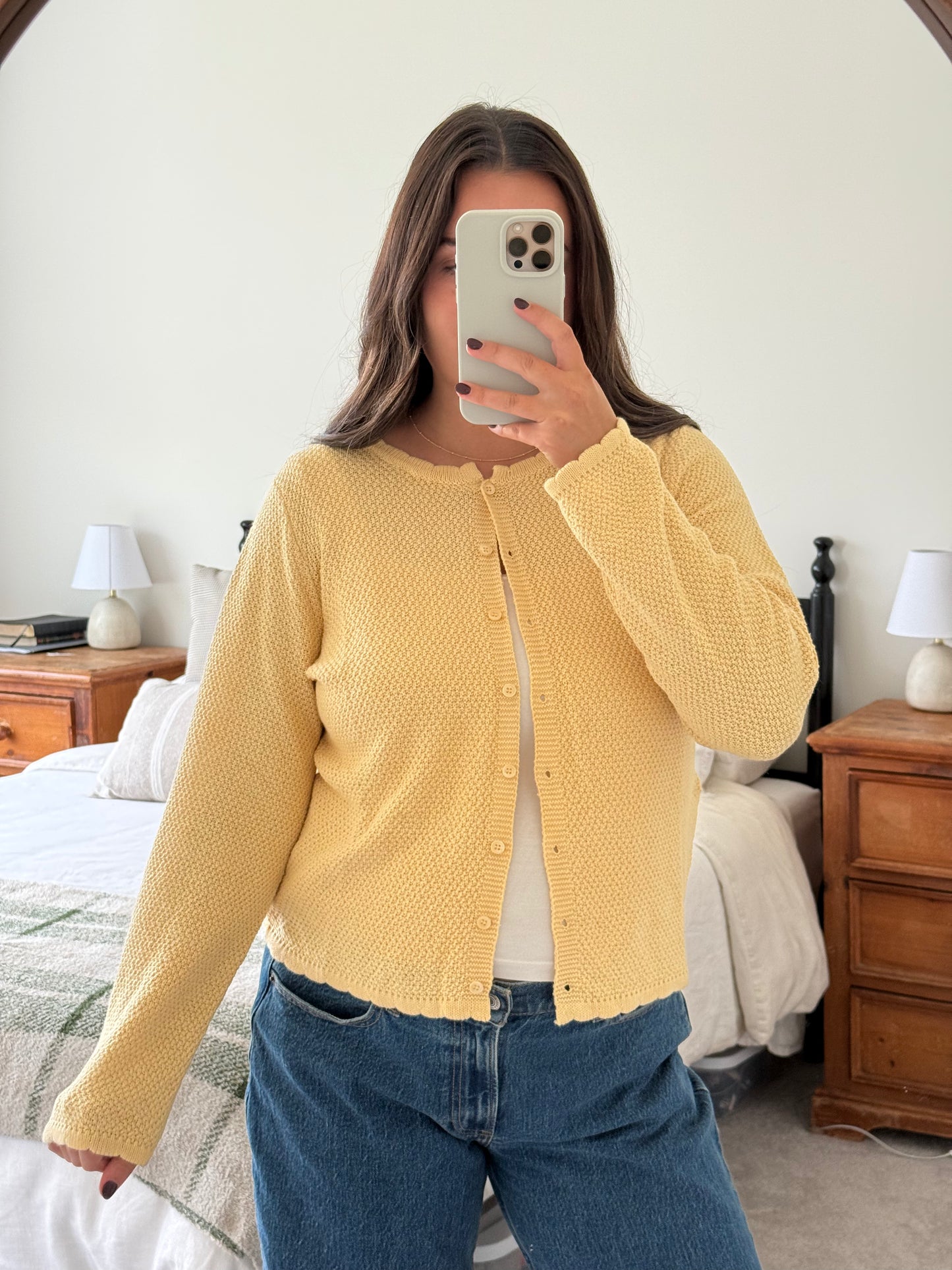 Winnie Cardigan, Honey