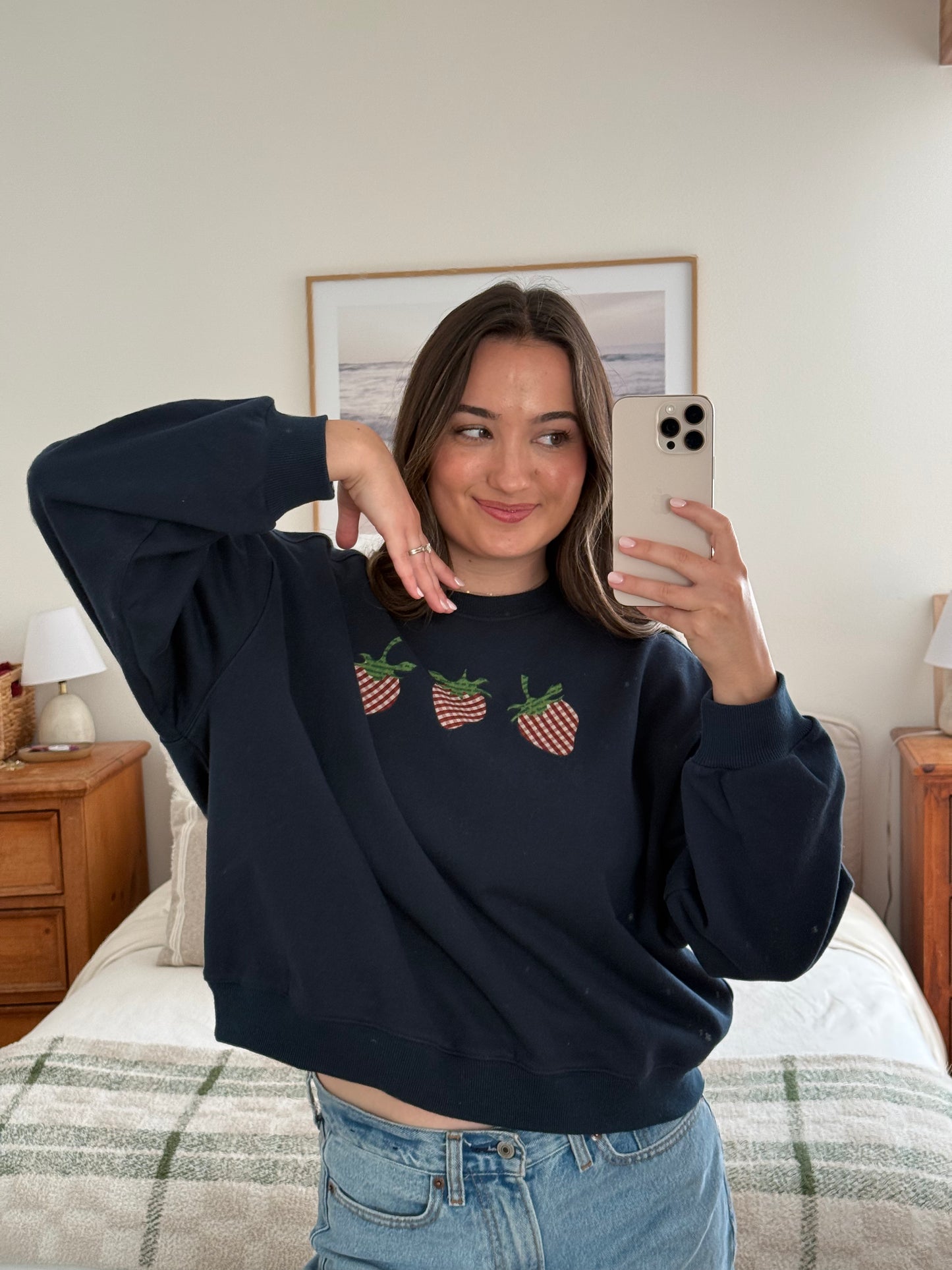 Strawberry Fields Crewneck, Navy